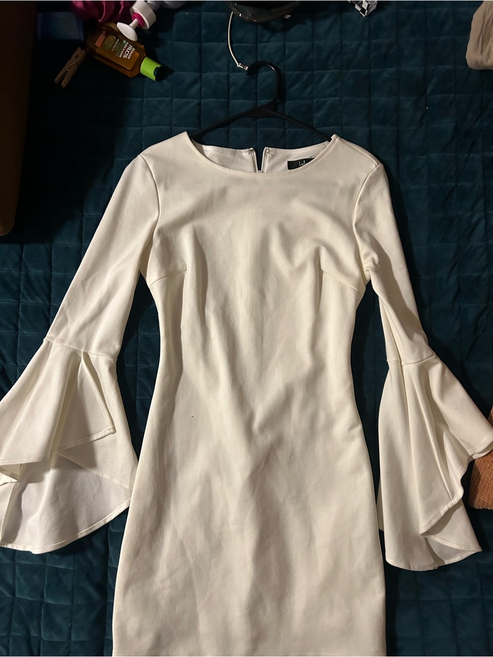 Lulu's Long-Sleeve Bell-Sleeve Sheath Dress